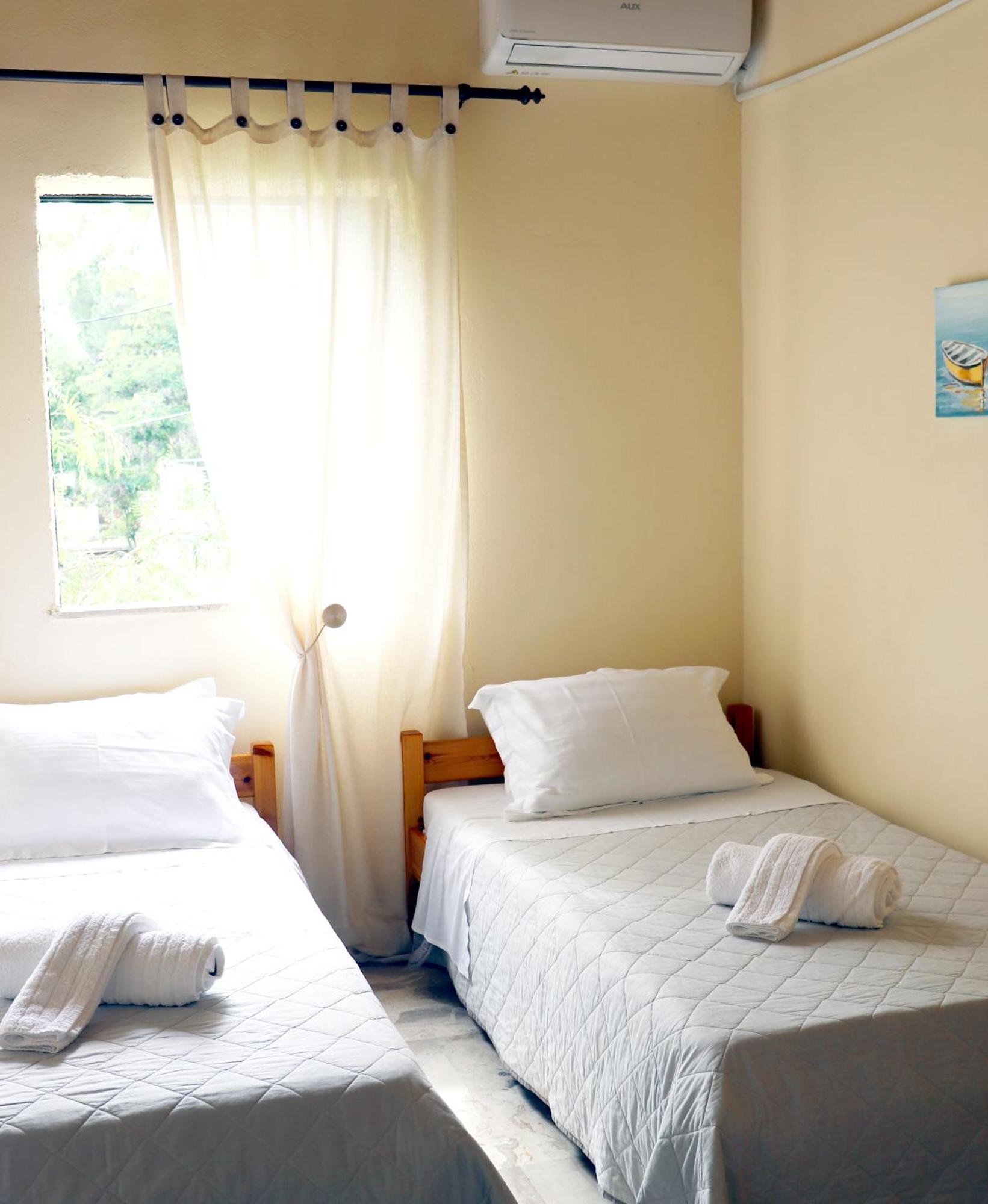 Skourtis Apartments Елеонас Стая снимка