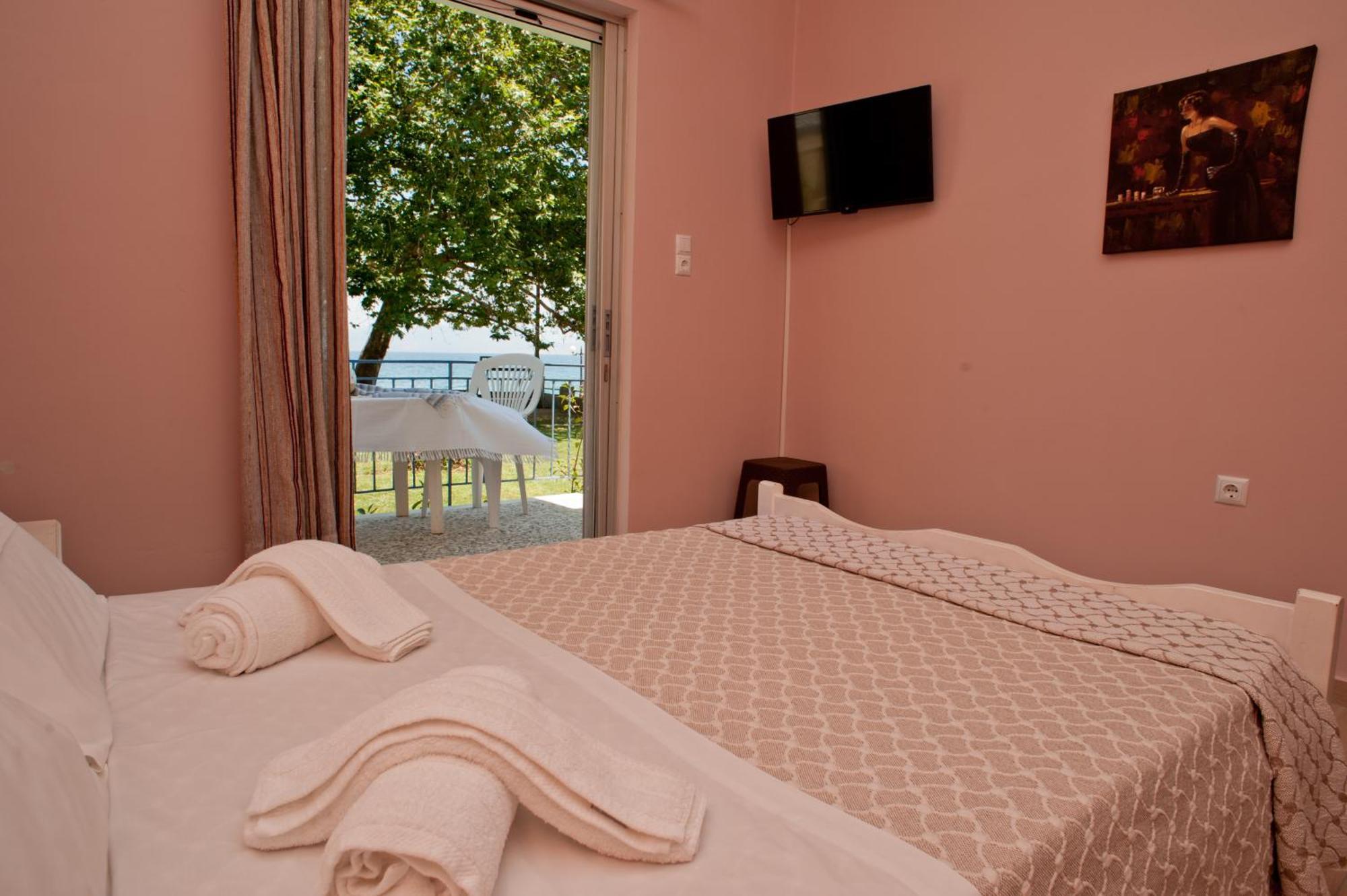 Skourtis Apartments Елеонас Стая снимка