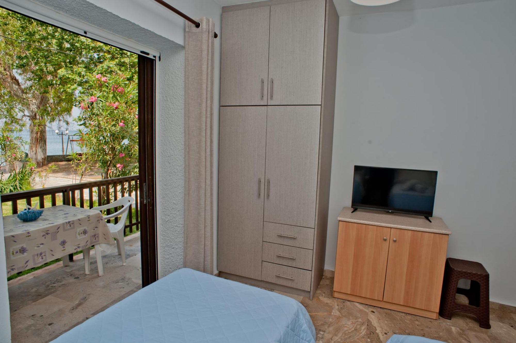 Skourtis Apartments Елеонас Стая снимка